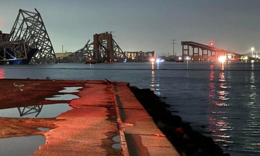 Desastre en Baltimore: Buque carguero de Singapur causa el colapso del puente Francis Scott Key