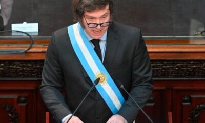 Javier Milei renuncia a su jubilación de privilegio