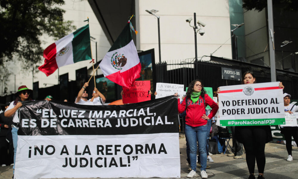 México aprueba polémica reforma judicial: jueces serán elegidos por voto popular